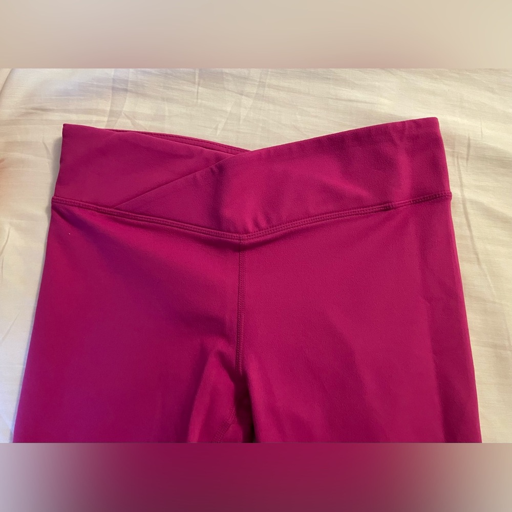 Fabletics Pink Capri Leggings